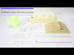 Yüzeyi pürüzsüz olan beyaz 3D basılı bileşenler